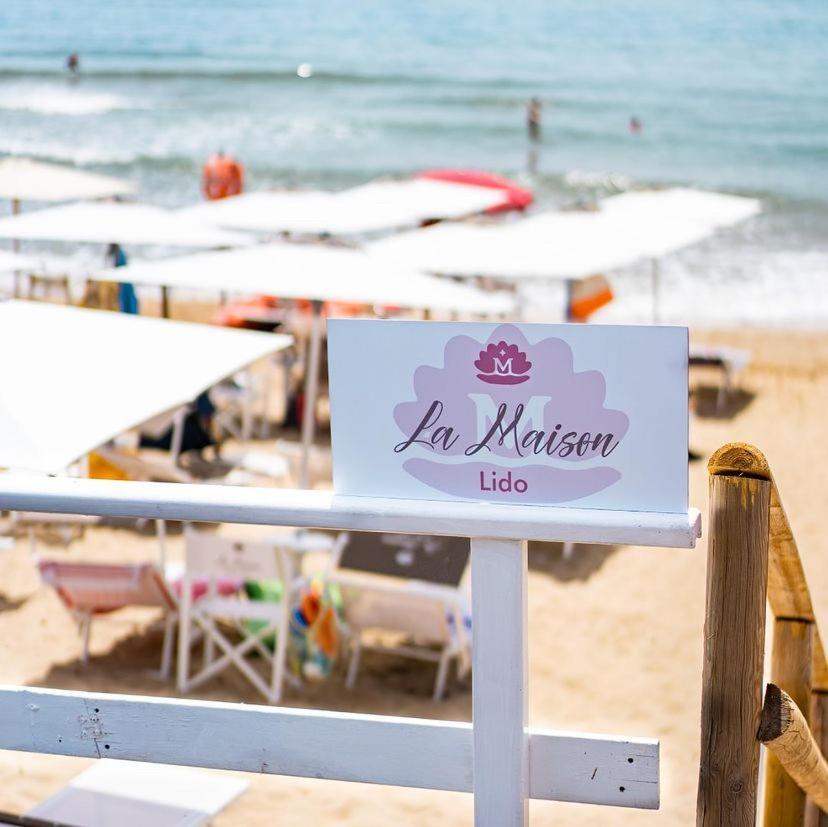 La Maison - Boutique Rooms Sperlonga Exterior photo